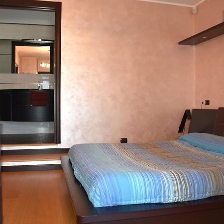 Bellagio Lakeside Apartment Ngoại thất bức ảnh