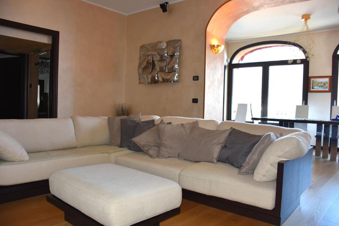 Bellagio Lakeside Apartment Ngoại thất bức ảnh