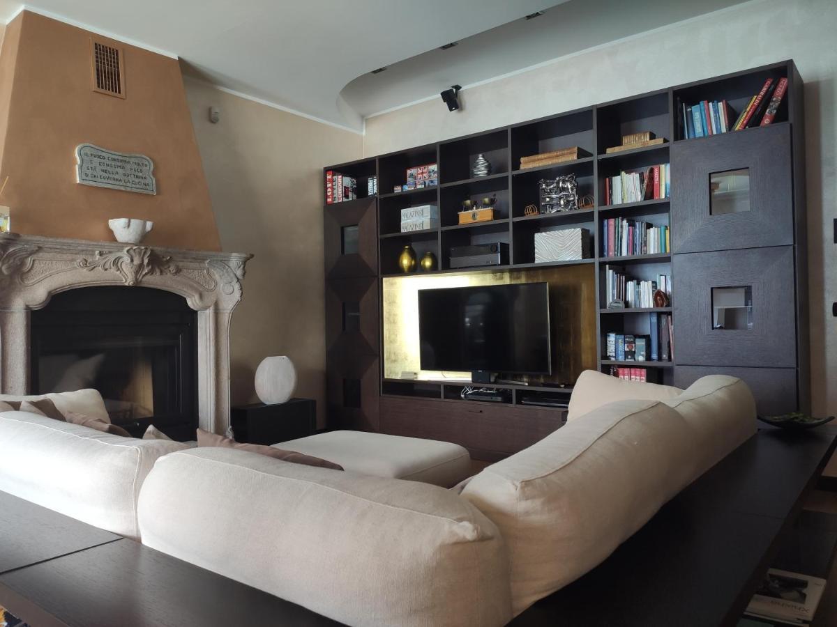 Bellagio Lakeside Apartment Ngoại thất bức ảnh